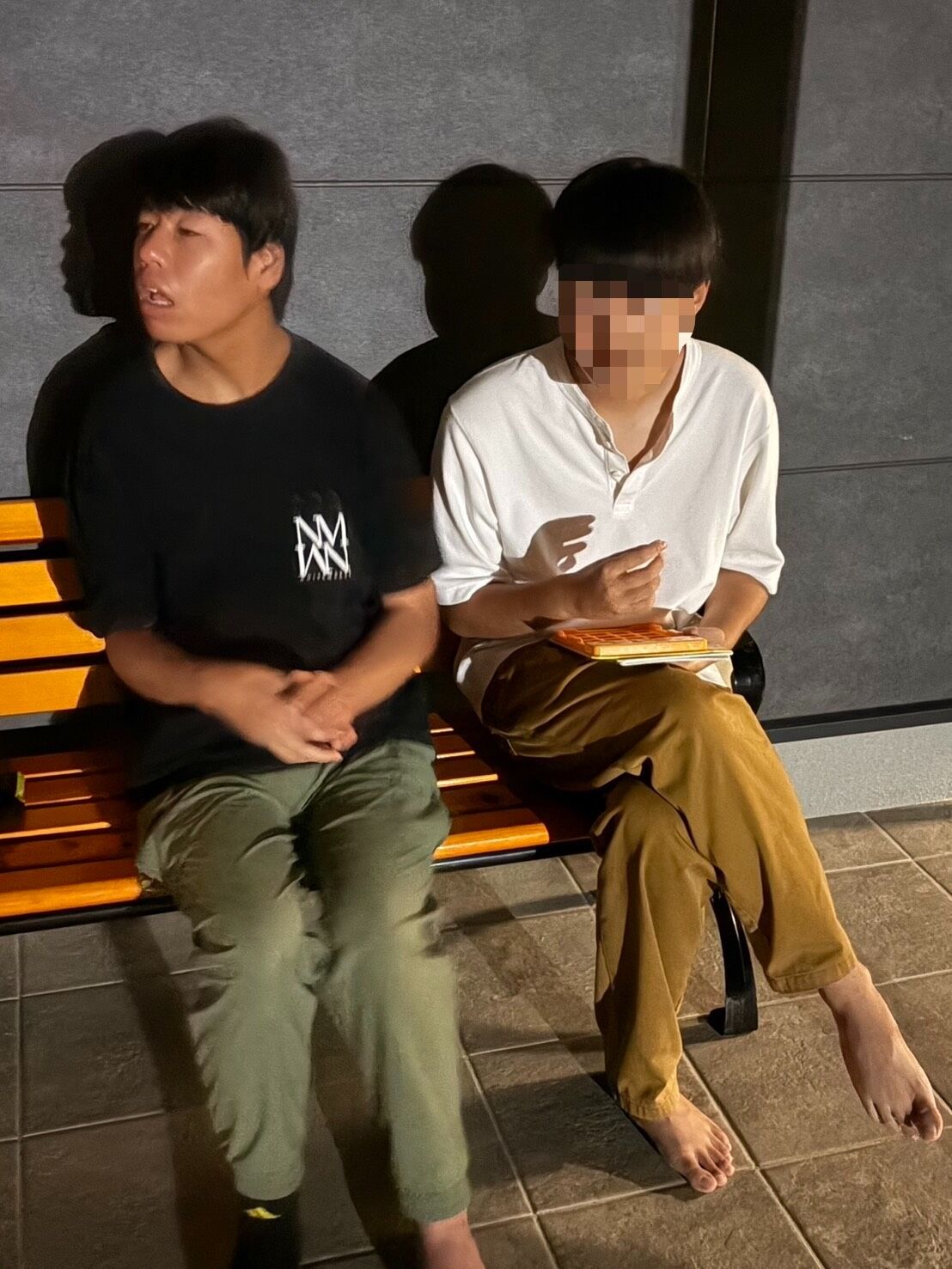 いつものベンチで(^^♪