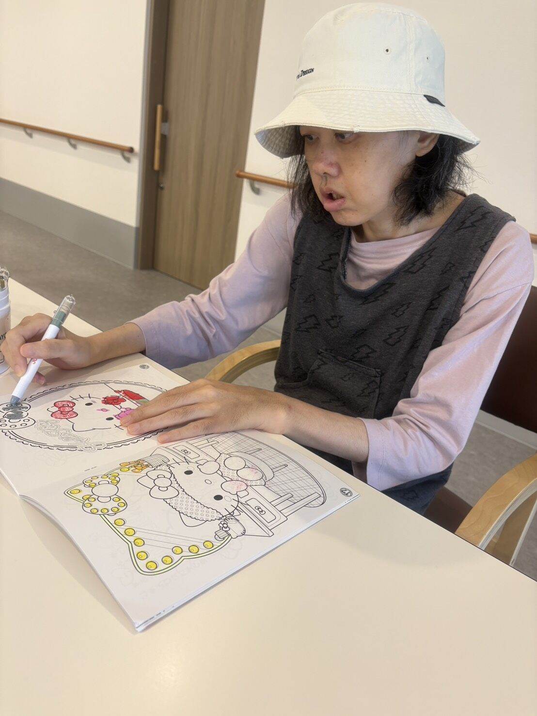 塗り絵をしました(^^♪