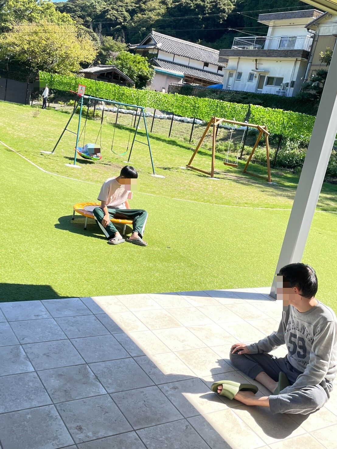 ひだまりの庭で｜思い思いのひとときを