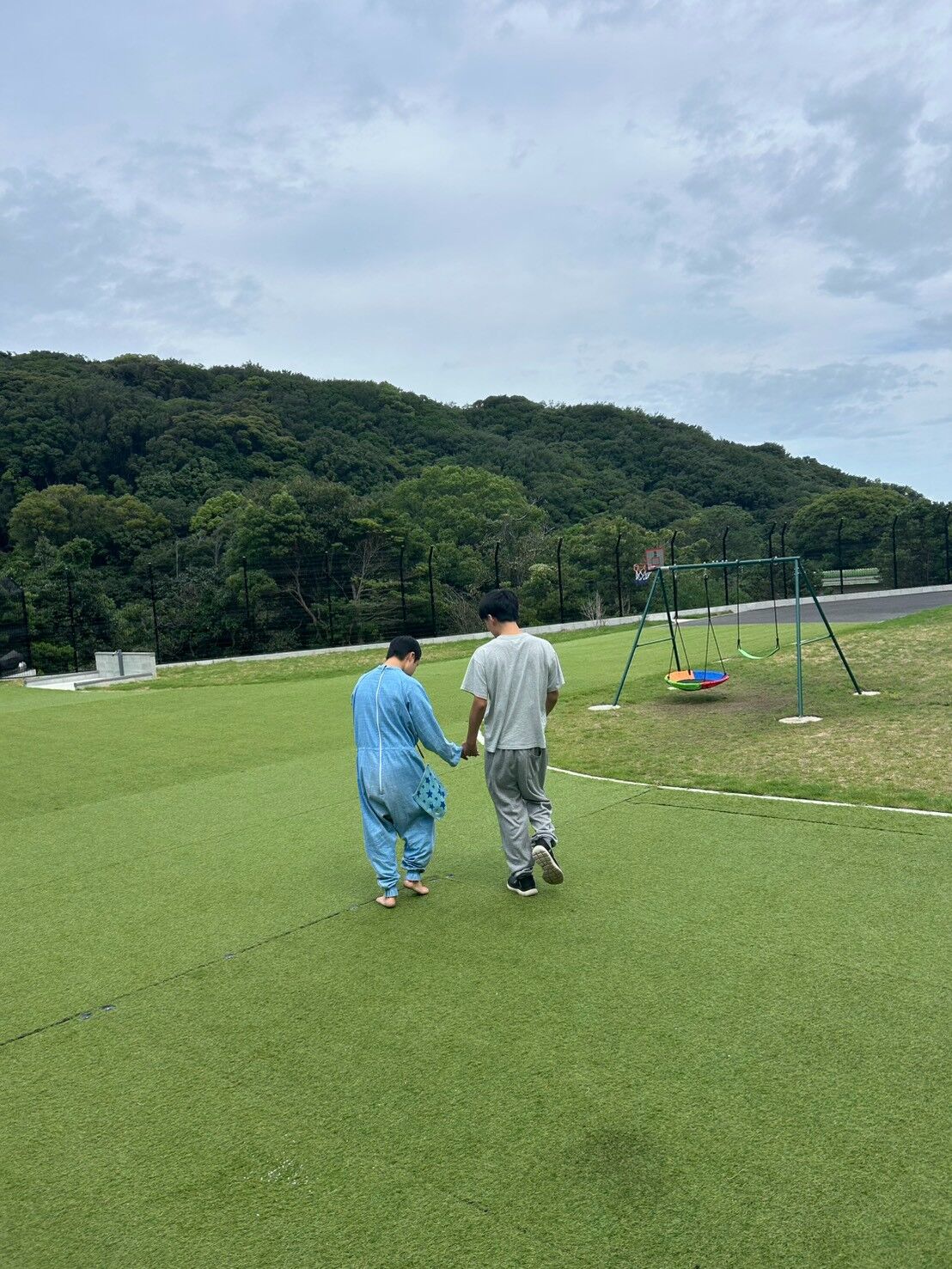 満開の笑顔！ブランコ遊びを楽しみました！